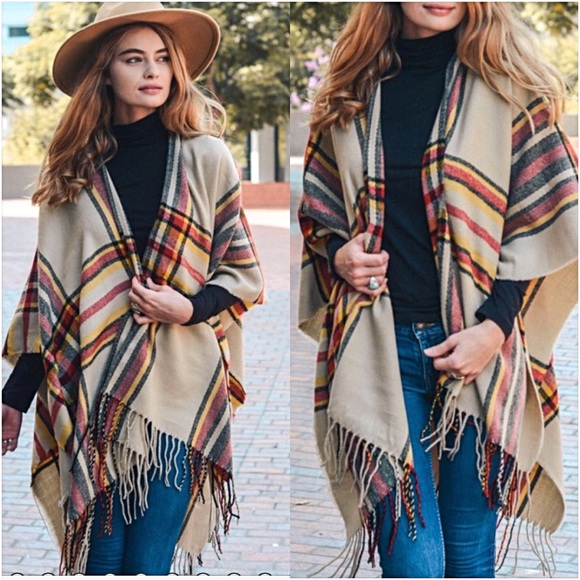 Gorgeous Boho Chic Fringe Kimono Wrap Cardi O/S - Picture 2 of 8